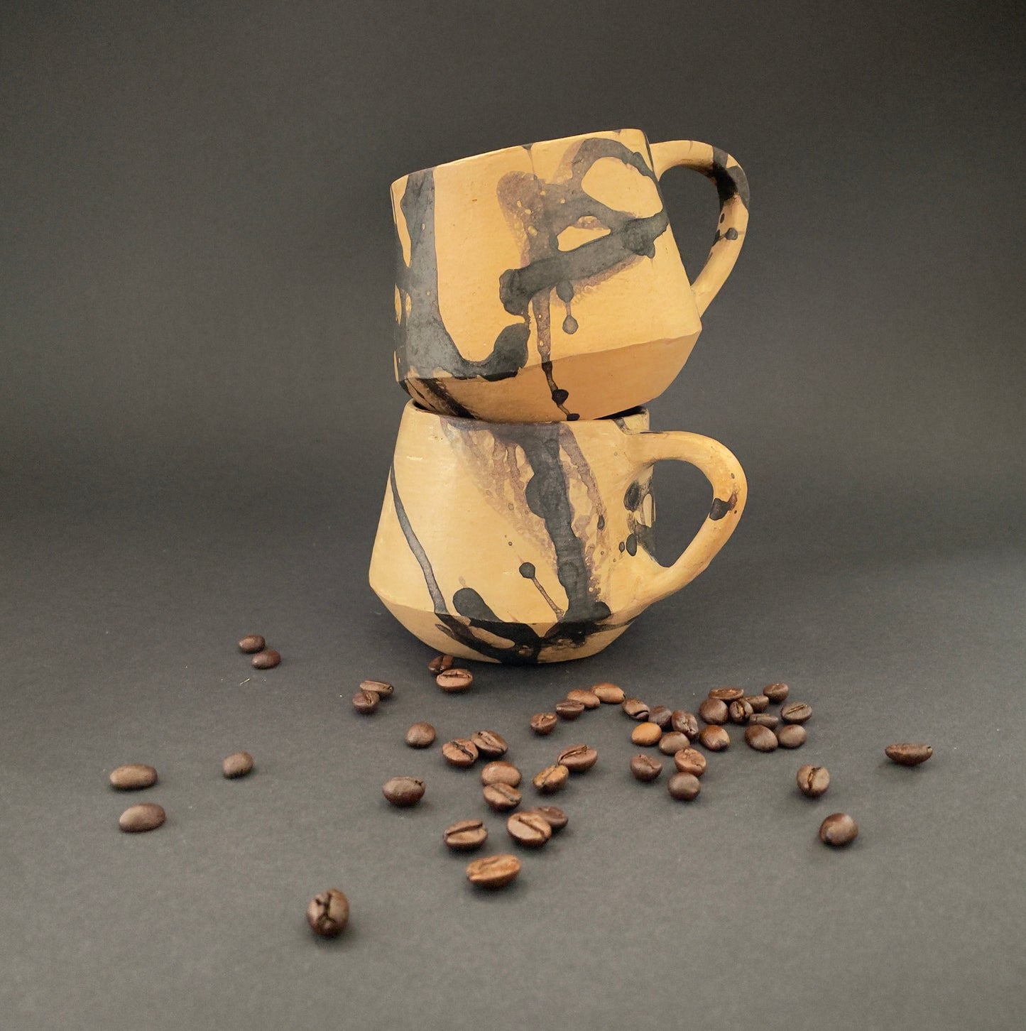 Tasse mit Henkel