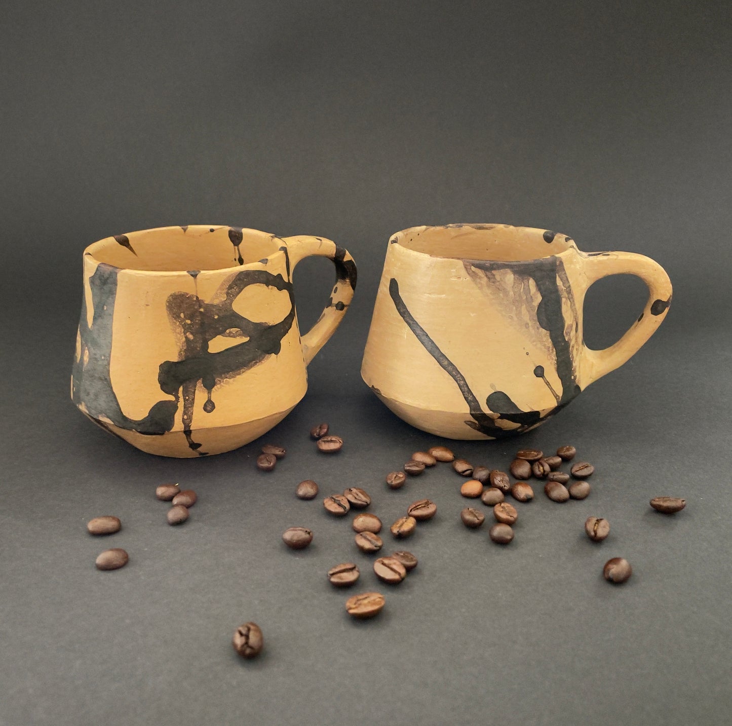 Tasse mit Henkel